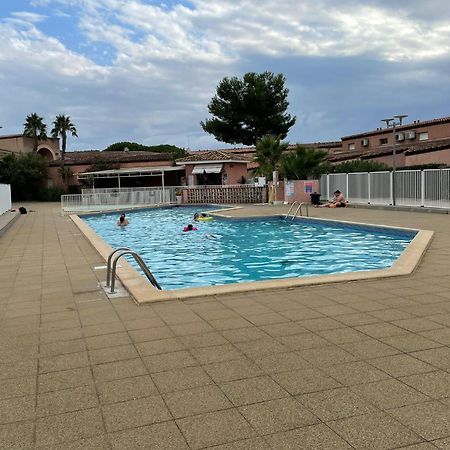 סן סיפריאן Villa 2 Etoiles Proche Plage Et Commerces חדר תמונה