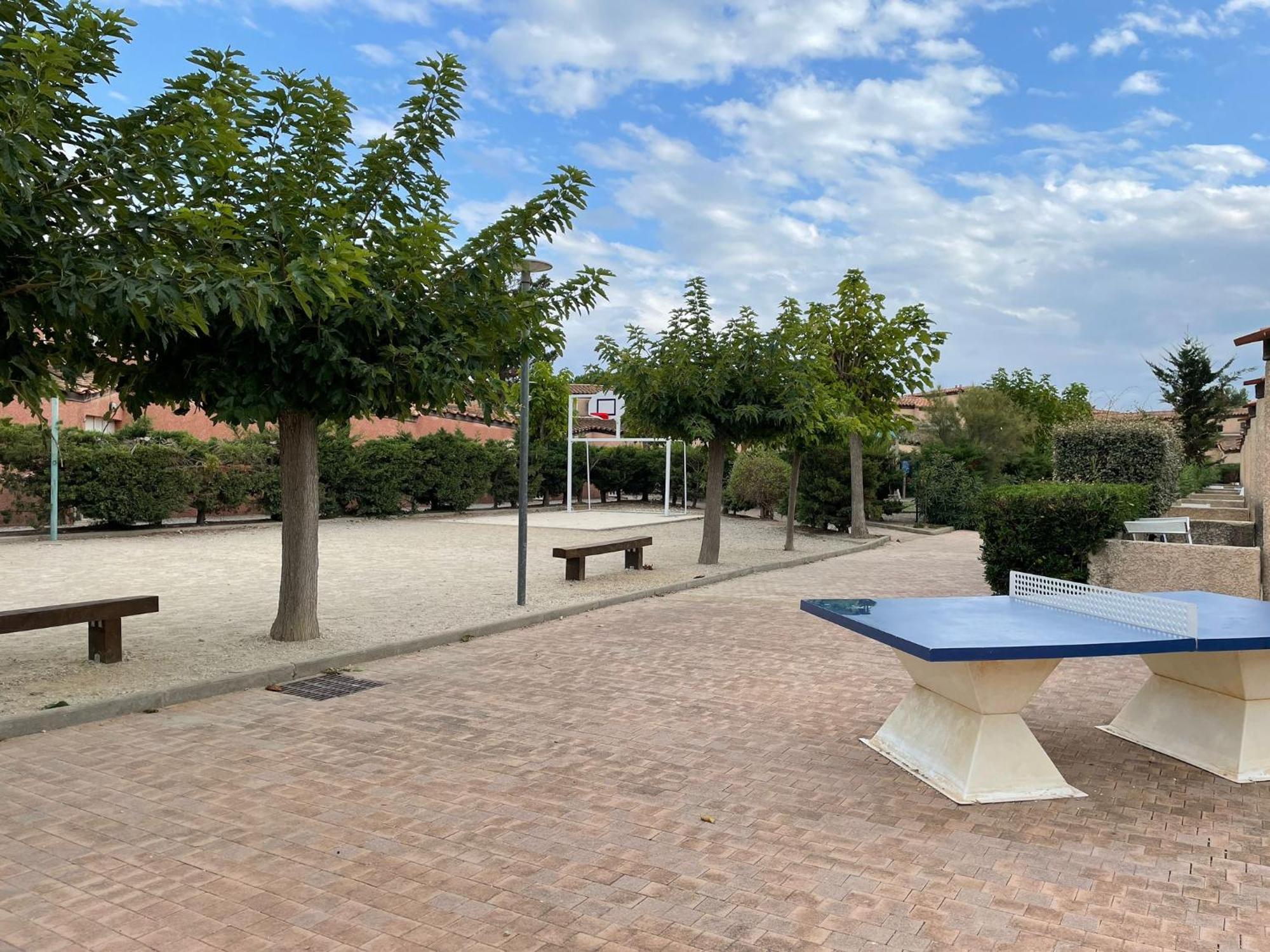סן סיפריאן Villa 2 Etoiles Proche Plage Et Commerces חדר תמונה